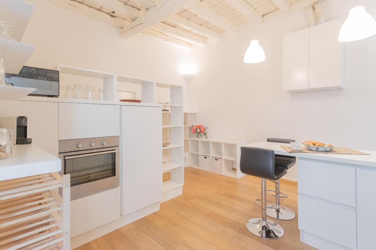 Wine Not Apartment In Como City Centre Екстер'єр фото